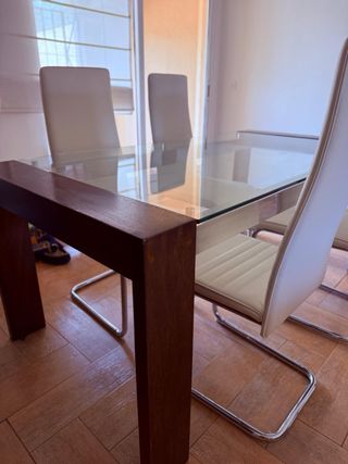 Mesa cristal 4 sillas - Comedor