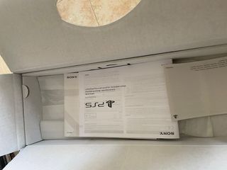 PS5 (PlayStation 5) + mando + juegos
