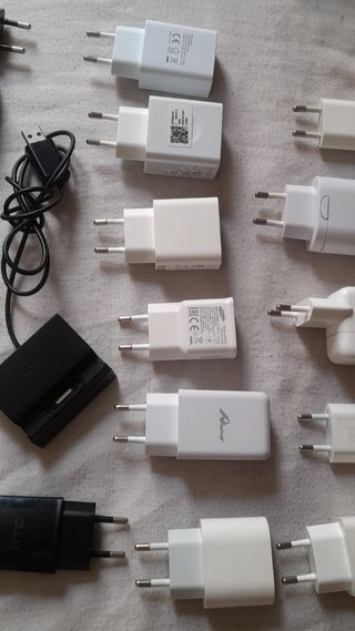 25 Cargadores - 2 Apple