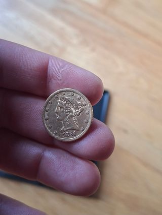 Moneda in oro da 5 dollari (US 1881)