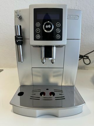 Cafetera Delonghi ECAM 23.420.SB - superautomática