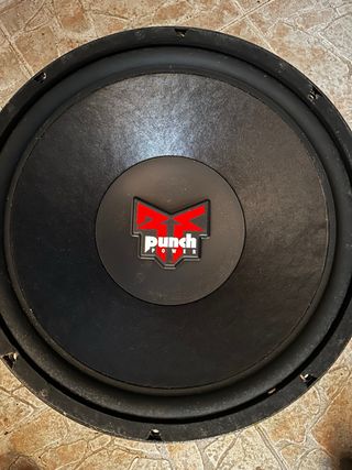 Subwoofer 600w marca Rockford fosgate RFR 1415 