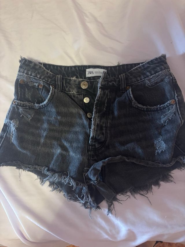 Shorts Zara negros rotos