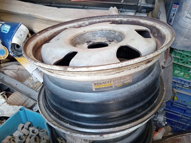 Llantas Renault Clio 1.7