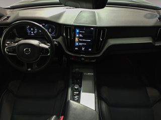 Volvo XC60 T8 R Design PHEV AWD