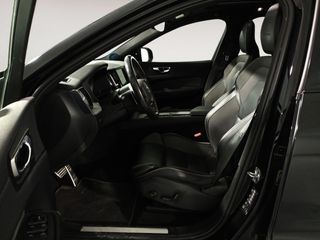 Volvo XC60 T8 R Design PHEV AWD