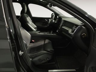 Volvo XC60 T8 R Design PHEV AWD