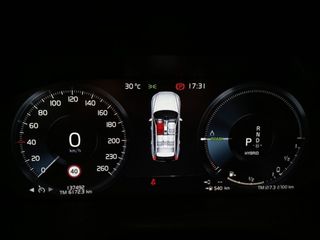 Volvo XC60 T8 R Design PHEV AWD
