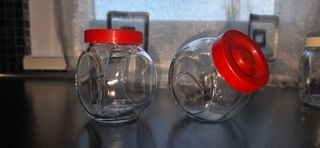 8 Vasetti Vetro - Coperchi Colorati