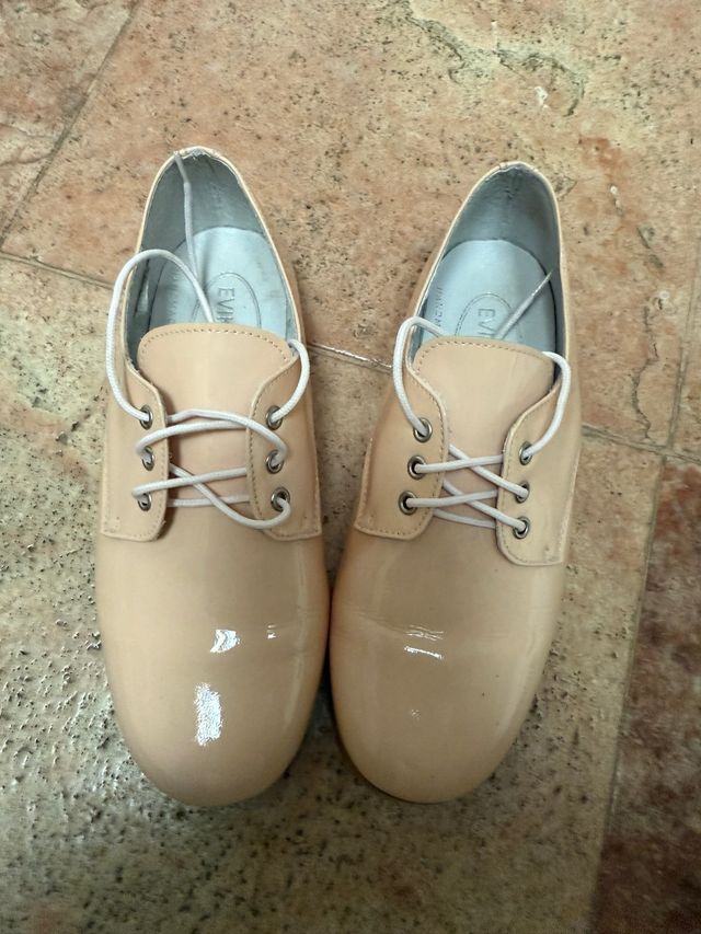 Zapatos niña piel rosa