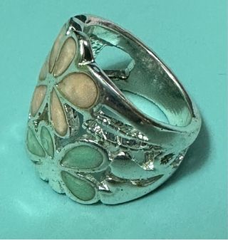 Anillo de cóctel 