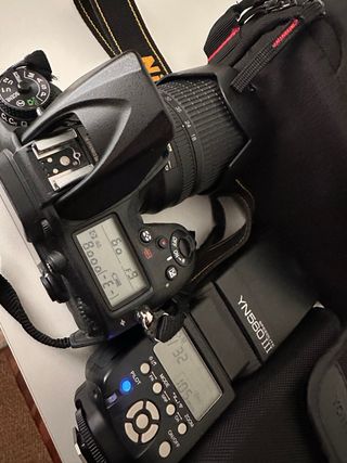 Urge vender!! Nikon D7200 + Objetivo 18-105 VR