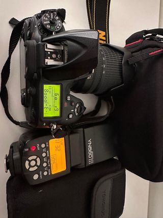 Urge vender!! Nikon D7200 + Objetivo 18-105 VR