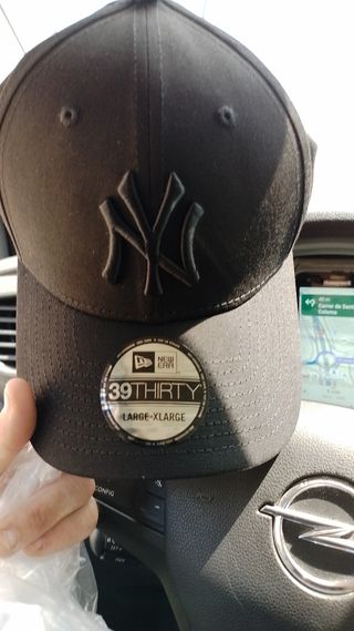 Gorra New Era negra - Talla L-XL