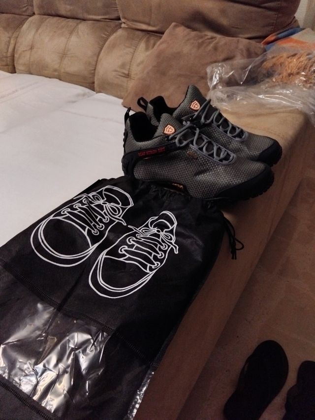 Zapatillas trekking grises ECAF