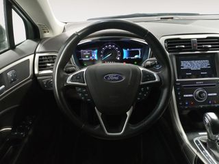 Ford Mondeo Hybrid Vignale