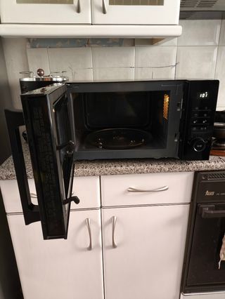 Microondas Taurus MW1950DGC - 25L