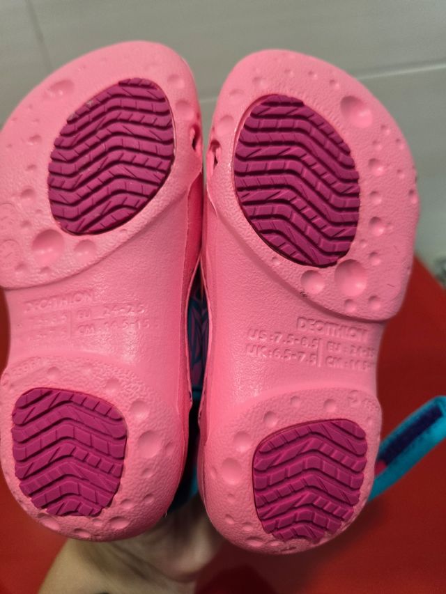 Chanclas Niña Rosa decathlon talla 24-25