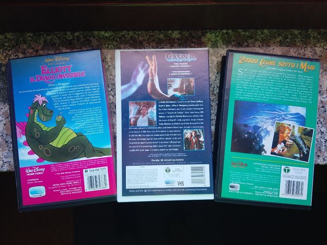 VHS Elliott & Casper & 20000 Leghe