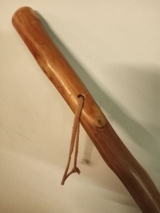 Bastón senderismo madera