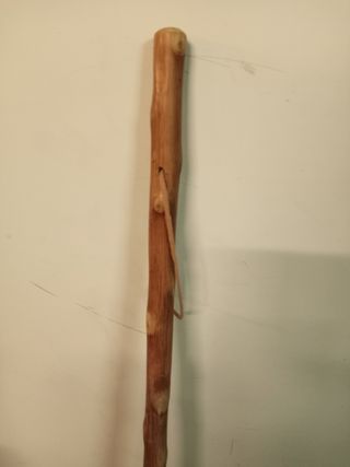Bastón senderismo madera