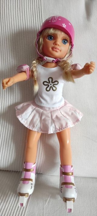 Muñeca Nancy Patinadora