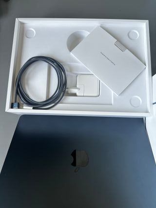 MacBook Air 13.6" M2 (2022)