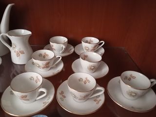 Juego café porcelana 12 tazas