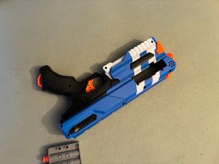 Nerf Ventosa - Lanzador de dardos