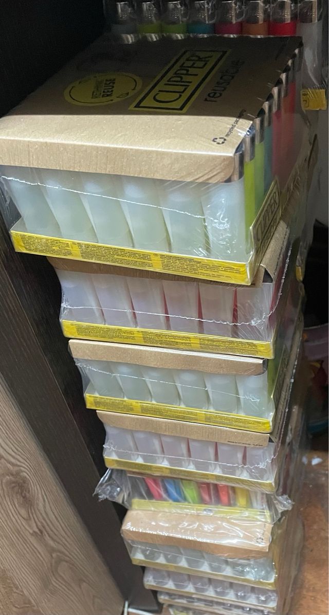 cajas de mecheros clipper