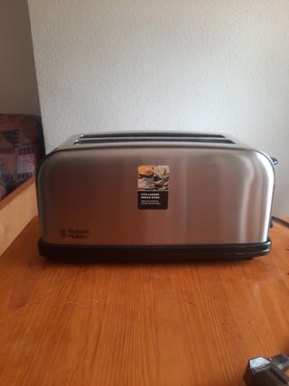 Tostadora Russell Hobbs