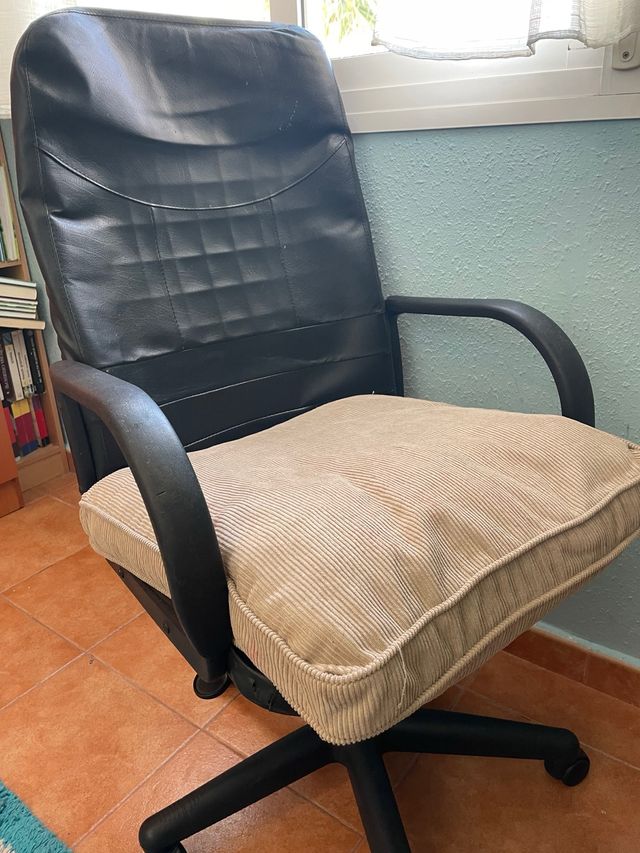 Silla giratoria oficina - piel sintética