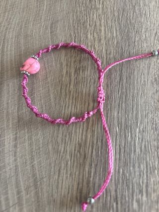 Pulsera macramé rosa