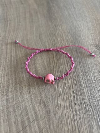 Pulsera macramé rosa