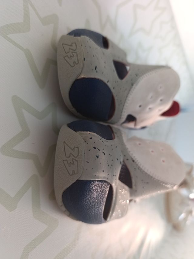 Sandalias Jordan Flare 28 niño