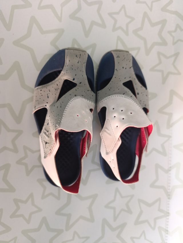 Sandalias Jordan Flare 28 niño