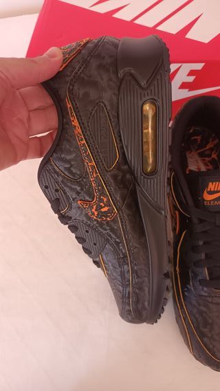 NIKE AIR MAX 90 QS. 42.5 y 43
