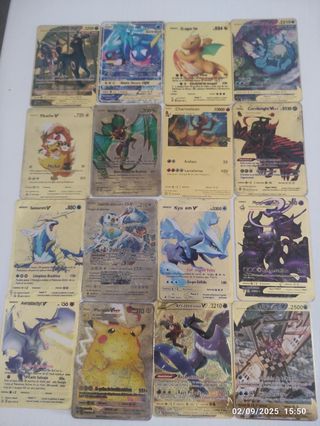 16 cartas Pokémon doradas metalizadas