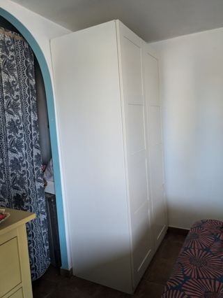 Armario Ikea blanco 2 puertas