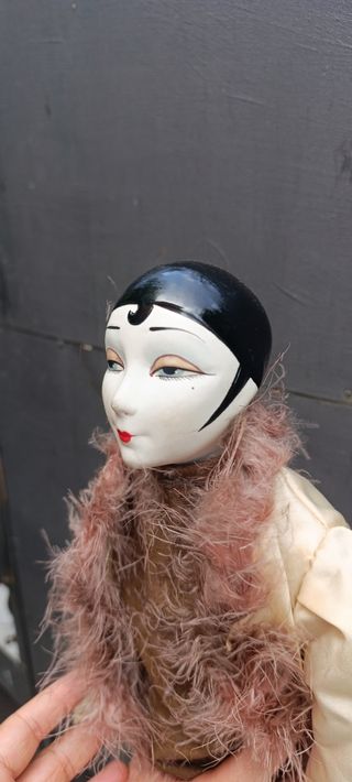 Muñeca art déco años 20