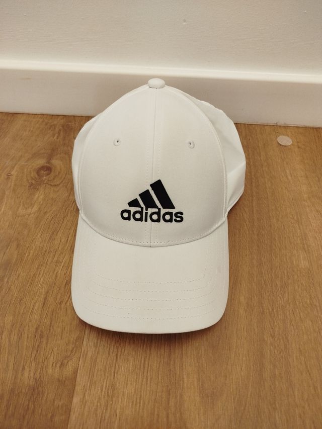 Gorra Adidas blanca