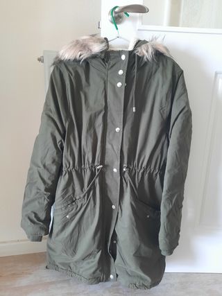 Abrigo verde oliva talla M