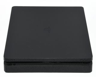PS4 Slim 500GB Negra - Sin mando