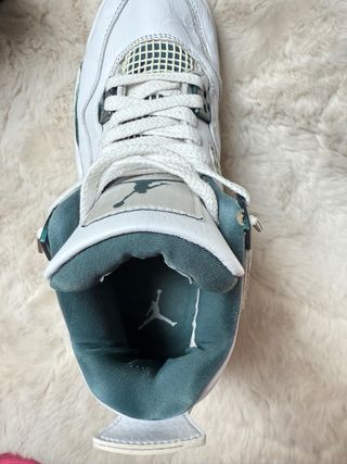 Air Jordan 4 Retro (GS) verdi-bianche
