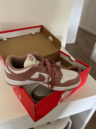 Zapatillas Nike Dunk - Rosa Pastel