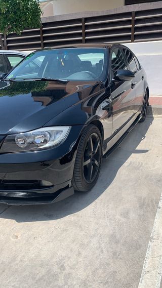 BMW Serie 3 2005 etiqueta B