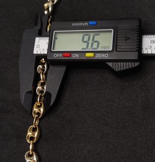 Pulsera Calabrote oro de 18k, 16.59 g, 21.5 cm.