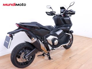 HONDA X-ADV 