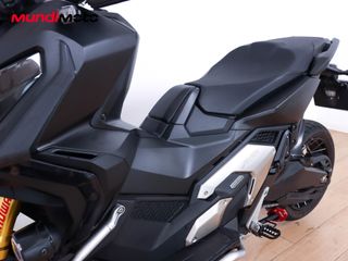 HONDA X-ADV 