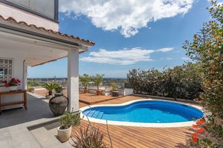 Chalet en alquiler en Montmar en Castelldefels